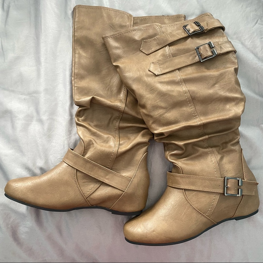 NWOT Size 10 slouch boots